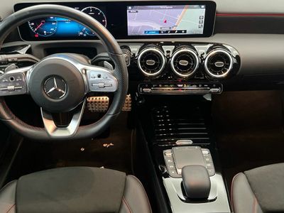Mercedes Clase A 180 d AMG Line