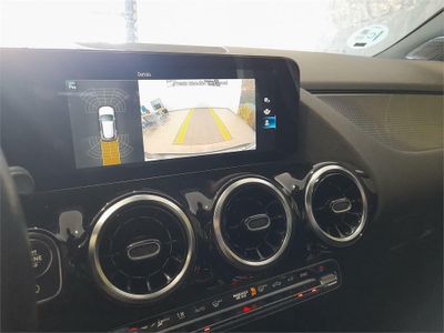 Mercedes GLA 180
