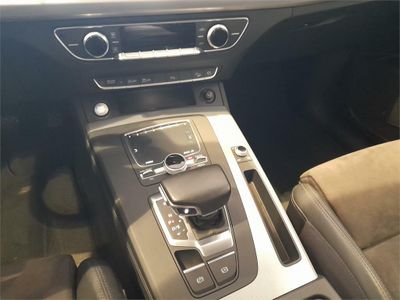 Audi Q5 S line 2.0 TDI 140kW quattro S tronic