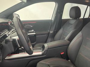 Mercedes GLA 200 D  - Foto 2