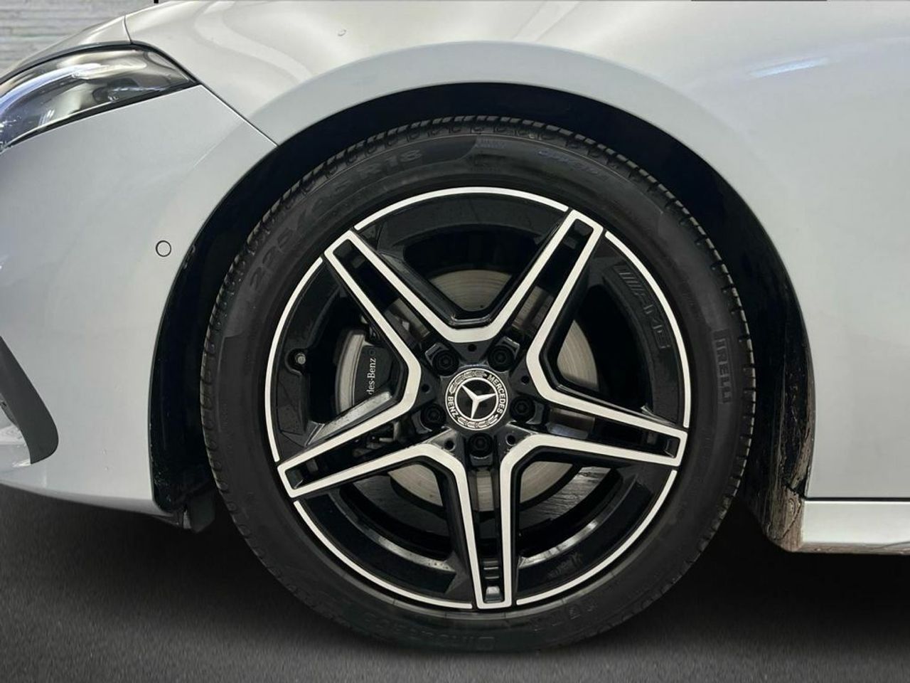 Mercedes Clase A 200 d Compacto - Foto 2