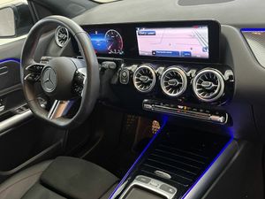 Mercedes GLA 200 D  - Foto 2