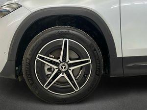 Mercedes EQB 250+  - Foto 2