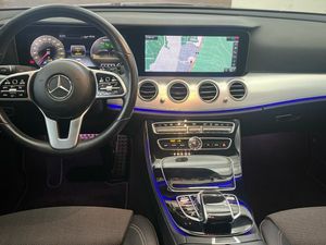 Mercedes Clase E 300 de AMG Line (EURO 6d-TEMP)  - Foto 2