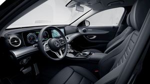 Mercedes Clase E 300 de AMG Line (EURO 6d-TEMP)  - Foto 2