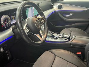 Mercedes Clase E 300 de AMG Line (EURO 6d-TEMP)  - Foto 2