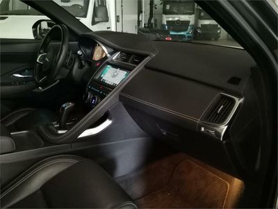 Jaguar E-Pace 2.0P 184kW R-Dynamic 4WD Auto
