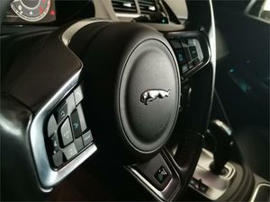Jaguar E-Pace 2.0P 184kW R-Dynamic 4WD Auto  - Foto 2