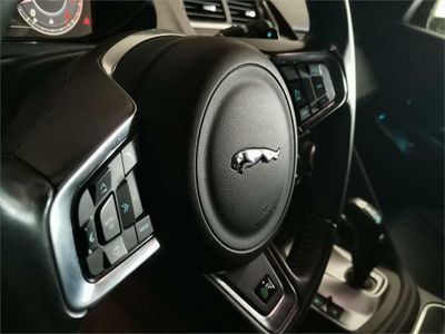 Jaguar E-Pace 2.0P 184kW R-Dynamic 4WD Auto