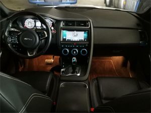 Jaguar E-Pace 2.0P 184kW R-Dynamic 4WD Auto  - Foto 2