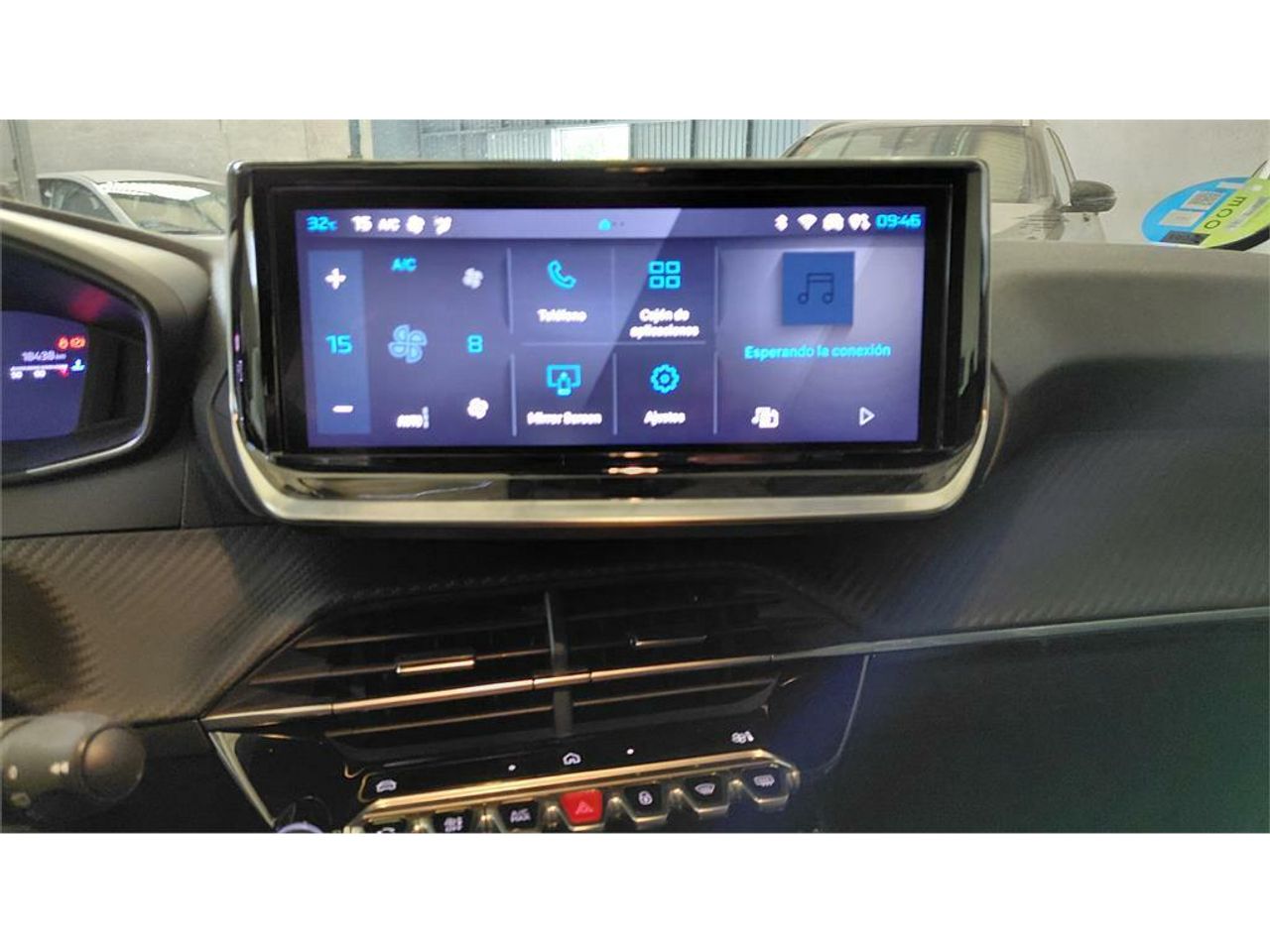 Peugeot 208 Allure HYBRID 100 eDCS6 - Foto 2