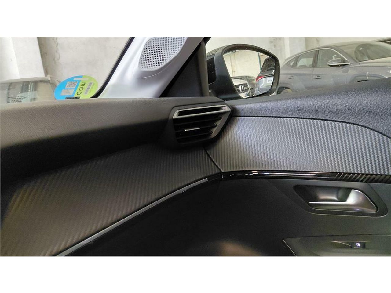 Peugeot 208 Allure HYBRID 100 eDCS6 - Foto 2