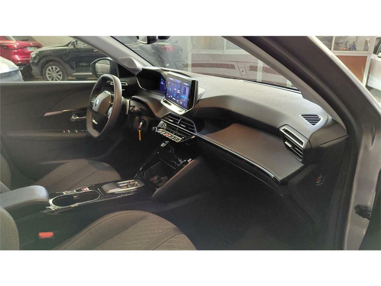 Peugeot 208 Allure HYBRID 100 eDCS6 - Foto 2