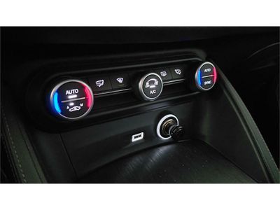 Alfa Romeo Stelvio 2.0 Gasolina 147kW (200CV) Sprint Q4