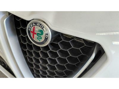 Alfa Romeo Stelvio 2.0 Gasolina 147kW (200CV) Sprint Q4
