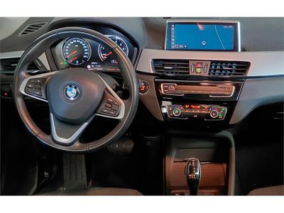 BMW X1 sDrive18i DCT