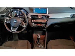 BMW X1 sDrive18i DCT  - Foto 2