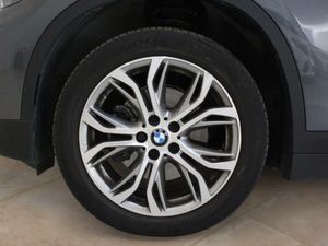 BMW X1 sDrive18i  - Foto 2
