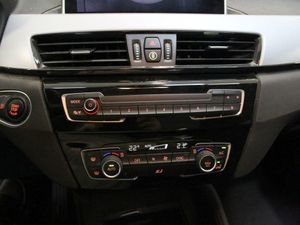 BMW X1 sDrive18i  - Foto 2
