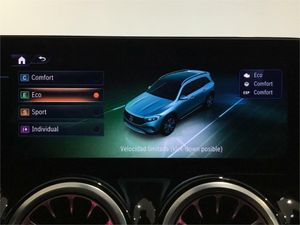 Mercedes EQB EQB 250+  - Foto 2