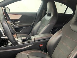 Mercedes CLA 200 D DCT  - Foto 2