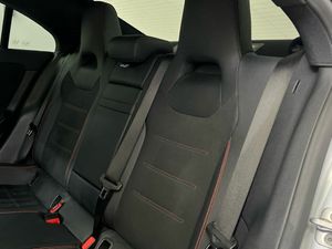 Mercedes CLA 220 d Coupé  - Foto 2