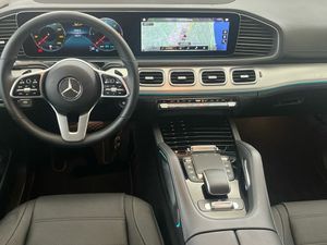 Mercedes Clase GLE 300 d 4Matic Coupe AMG Line (EURO 6d)  - Foto 2