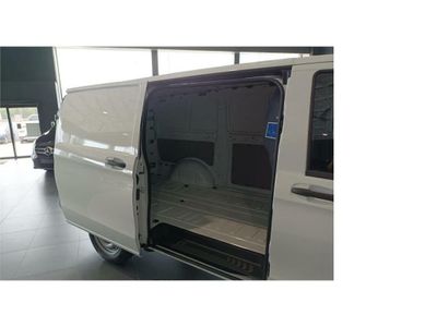 Mercedes Vito 110CDI 75kW furgón Base larga