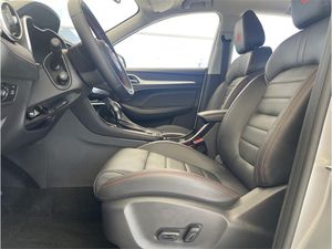 MG ZS 1.0T Luxury Auto  - Foto 2