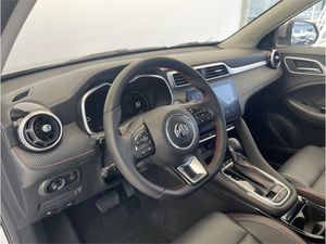 MG ZS 1.0T Luxury Auto  - Foto 2