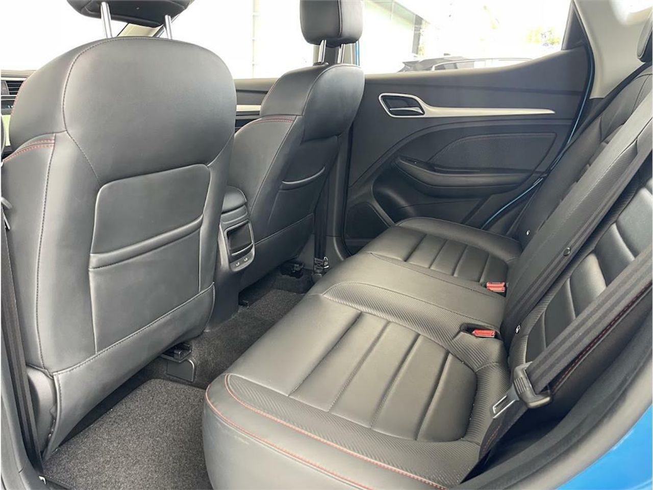 MG ZS 1.5 Luxury - Foto 2