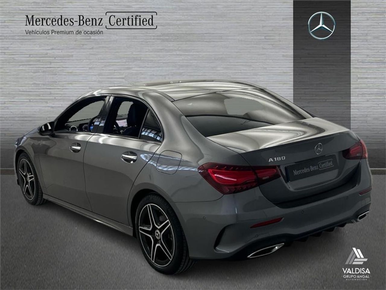 Mercedes Clase A 180 Berlina - Foto 2