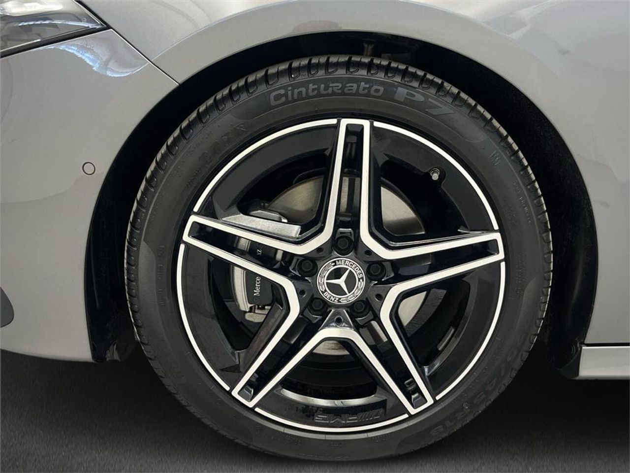 Mercedes Clase A 180 Berlina - Foto 2