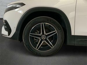 Mercedes EQB EQB 250+  - Foto 2