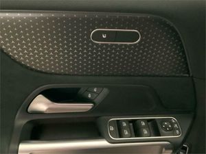 Mercedes EQB EQB 250+  - Foto 2