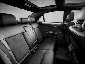 Mercedes Clase E 220 BlueTEC 4MATIC  - Foto 2