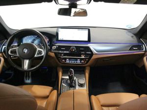 BMW Serie 5 520dA Touring  - Foto 2