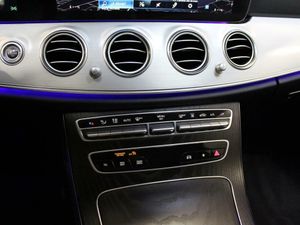 Mercedes Clase E 300 e 4MATIC  - Foto 2