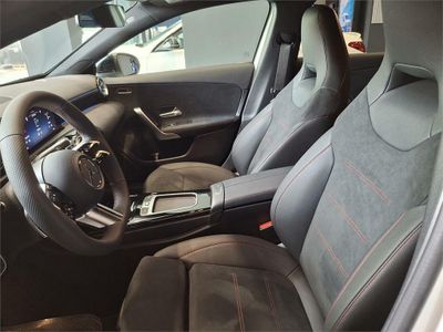 Mercedes Clase A 250 e con tecnología híbrida EQ