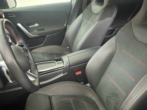 Mercedes Clase A 180 d Compacto  - Foto 2