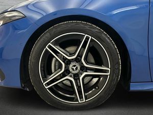 Mercedes Clase A 200 d Compacto  - Foto 2