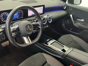 Mercedes Clase A 200 d Compacto  - Foto 2