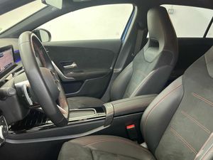 Mercedes Clase A 200 d Compacto  - Foto 2