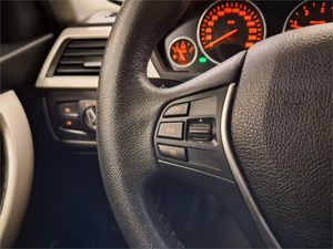 BMW Serie 3 318dA Business  - Foto 2