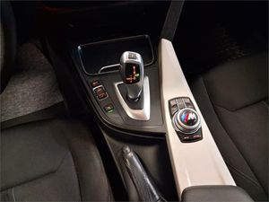 BMW Serie 3 318dA Business  - Foto 2