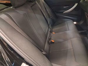 BMW Serie 3 318dA Business  - Foto 2