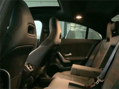 Mercedes CLA 200