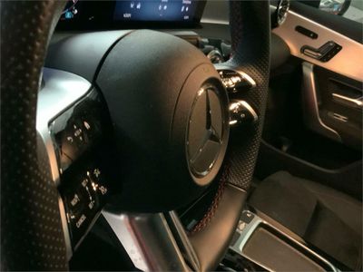 Mercedes CLA 200