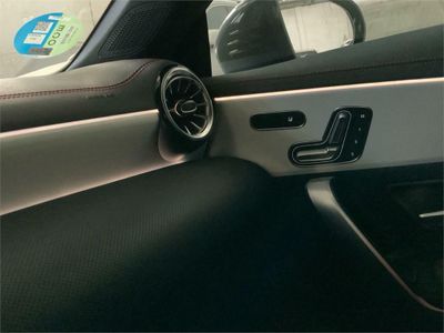 Mercedes CLA 200