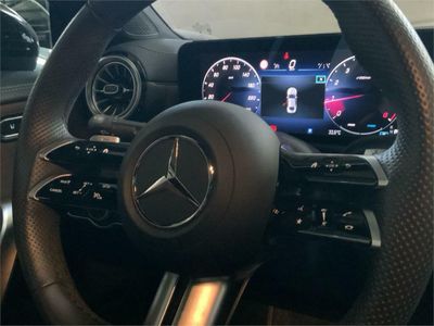Mercedes CLA 200